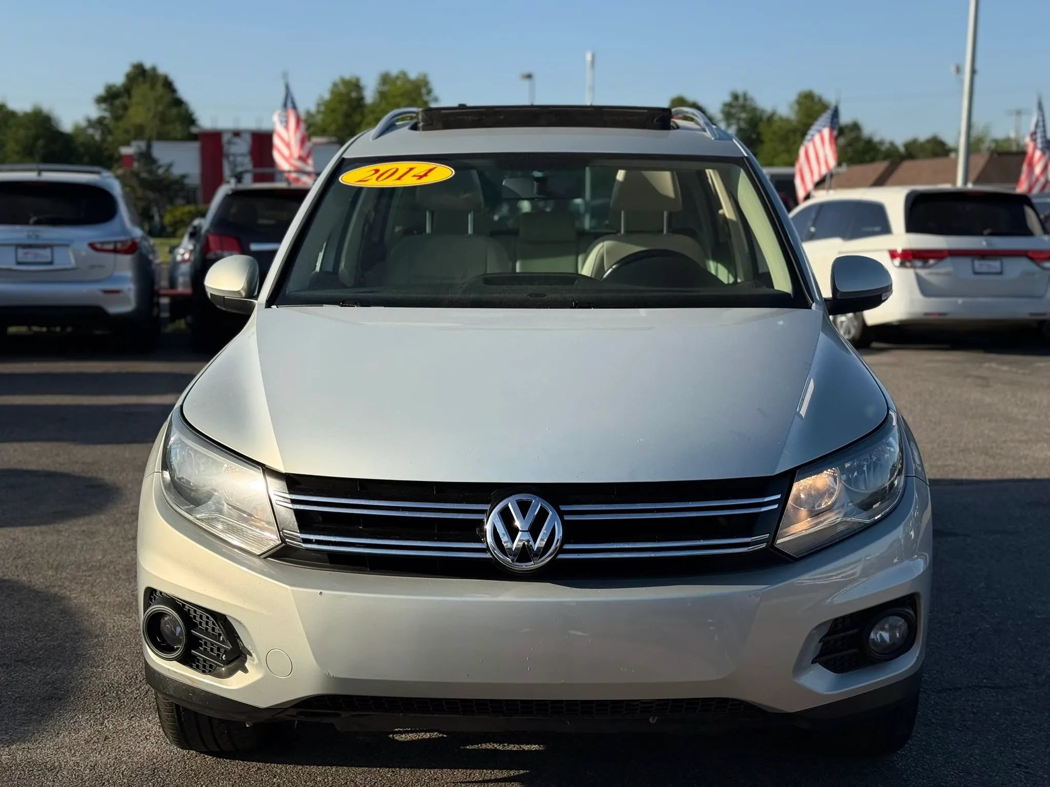 Used 2014 Volkswagen Tiguan SEL FWD image 24
