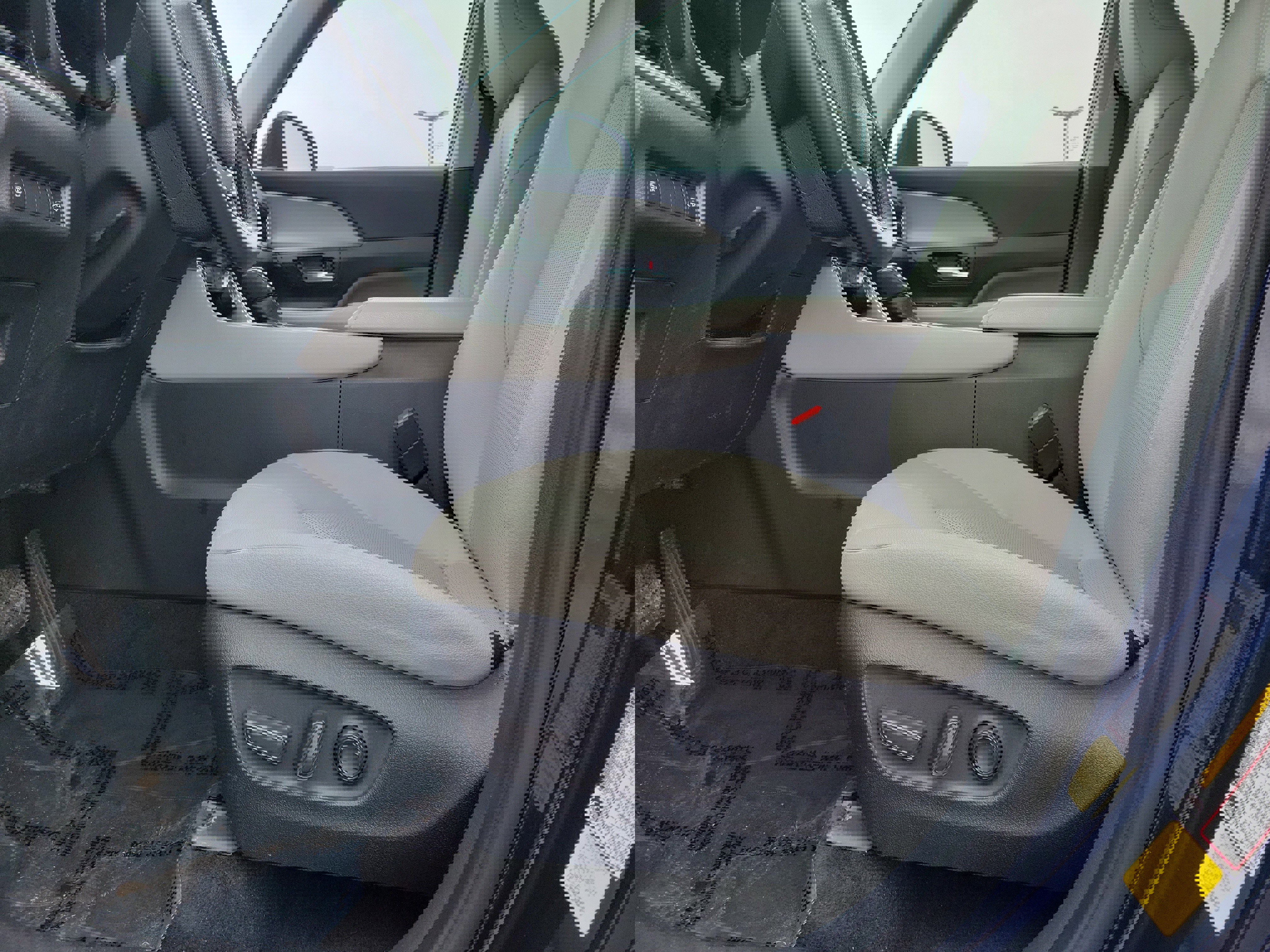 Used 2024 Toyota Grand Highlander XLE image 16