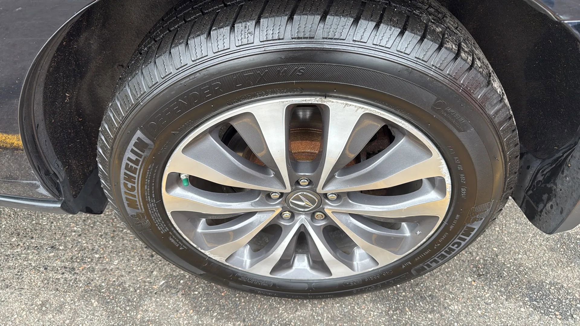 Used 2016 Acura MDX SH-AWD w/ Technology Package image 9