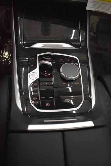 New 2026 BMW X5 M60i w/ Climate Comfort Package AWD/4WD image 31