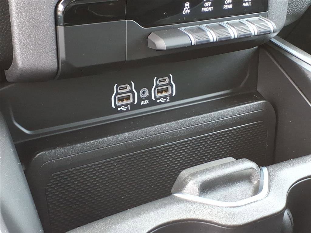 New 2025 RAM 1500 Big Horn image 28