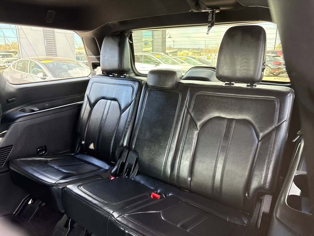 Used 2019 Ford Expedition Limited w/ Equipment Group 302A image 29