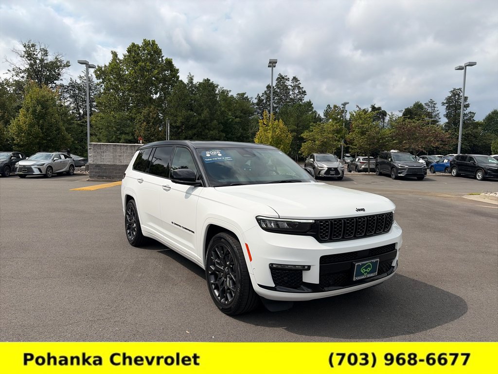 Used 2025 Jeep Grand Cherokee L Summit AWD/4WD image 1