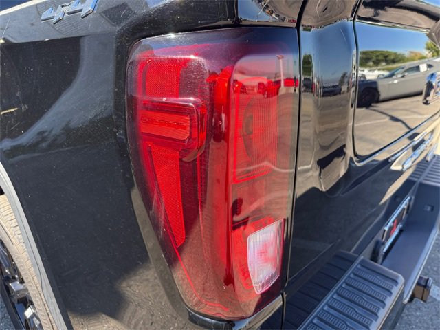 Used 2022 GMC Sierra 1500 Elevation image 30