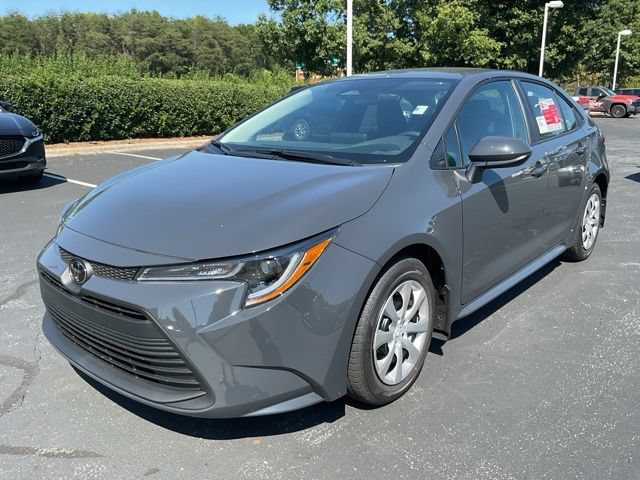 New 2026 Toyota Corolla LE FWD image 2
