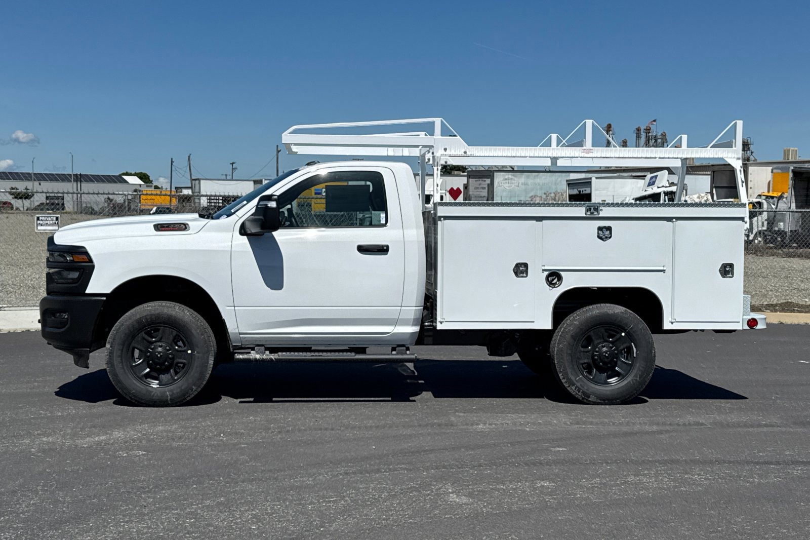 New 2026 RAM 2500 Tradesman AWD/4WD image 6