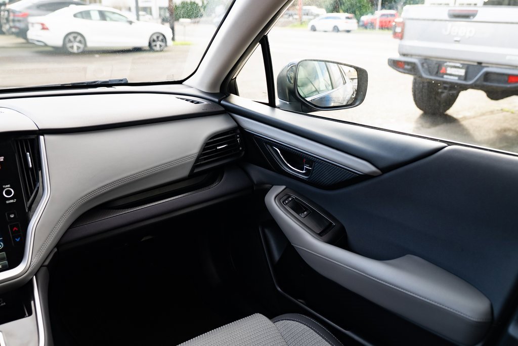 Used 2024 Subaru Outback Premium image 10