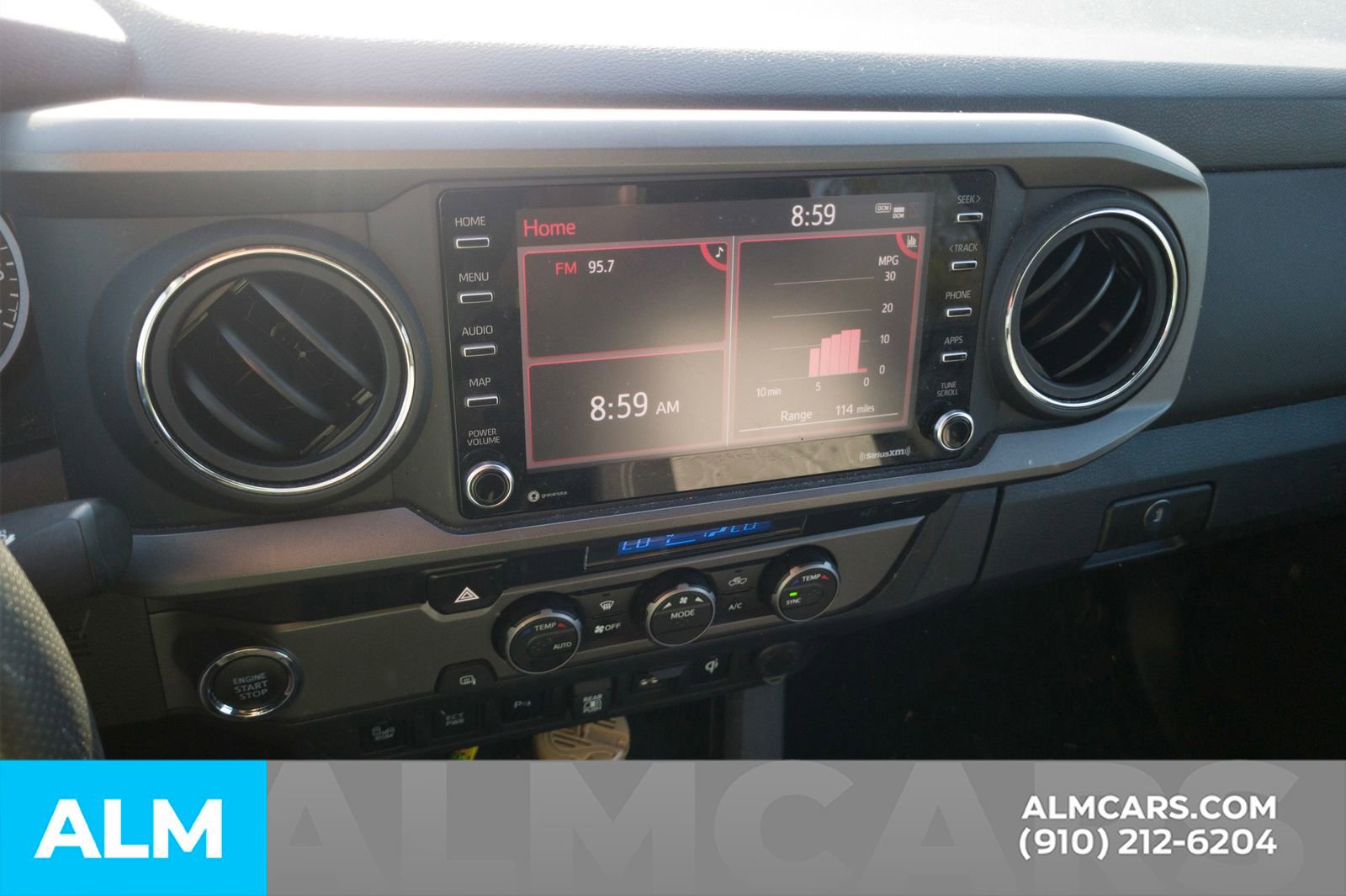 Used 2022 Toyota Tacoma TRD Off-Road w/ Technology Package image 9