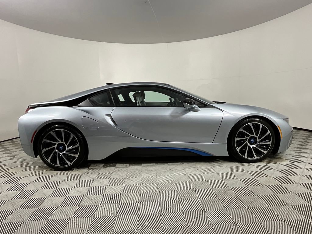 Used 2015 BMW i8 AWD/4WD image 5