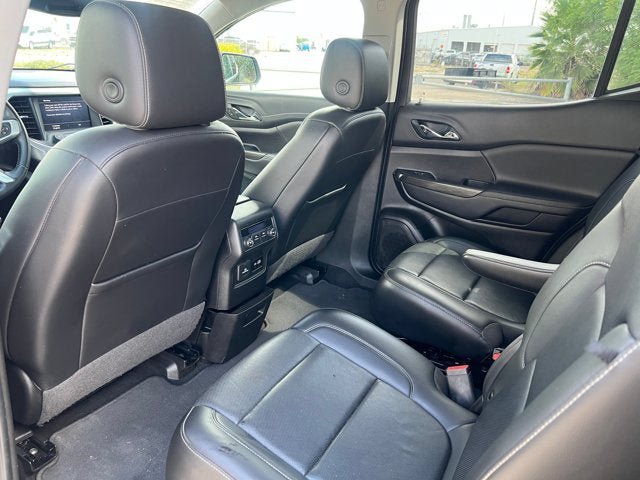 Used 2023 GMC Acadia SLT FWD image 17