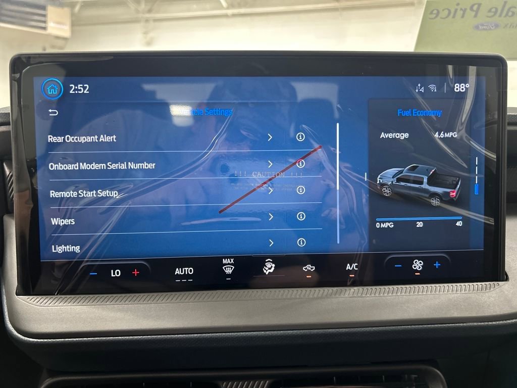 New 2025 Ford Maverick XL w/ Equipment Group 102A image 27