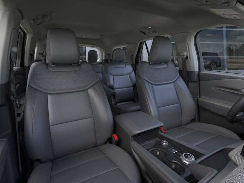 New 2026 Ford Explorer Active w/ Active Comfort Package RWD image 40