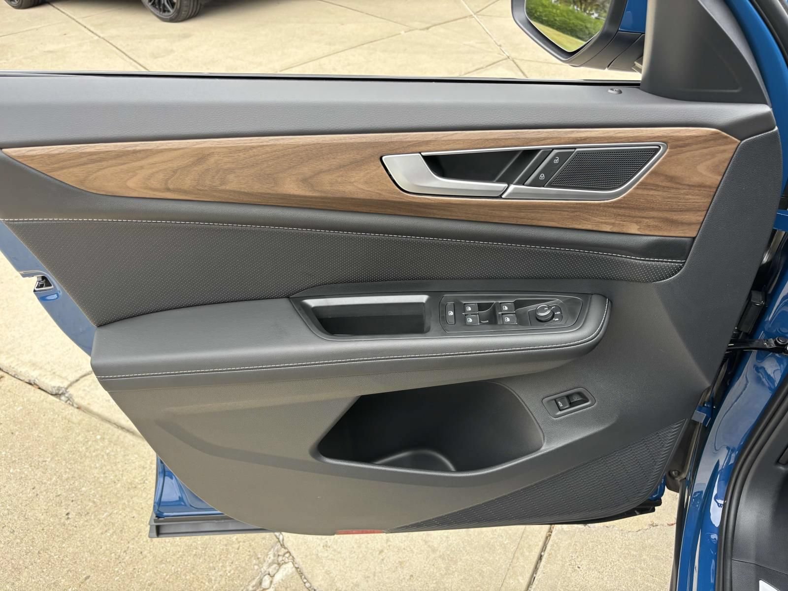 New 2026 Volkswagen Atlas SE AWD/4WD image 11