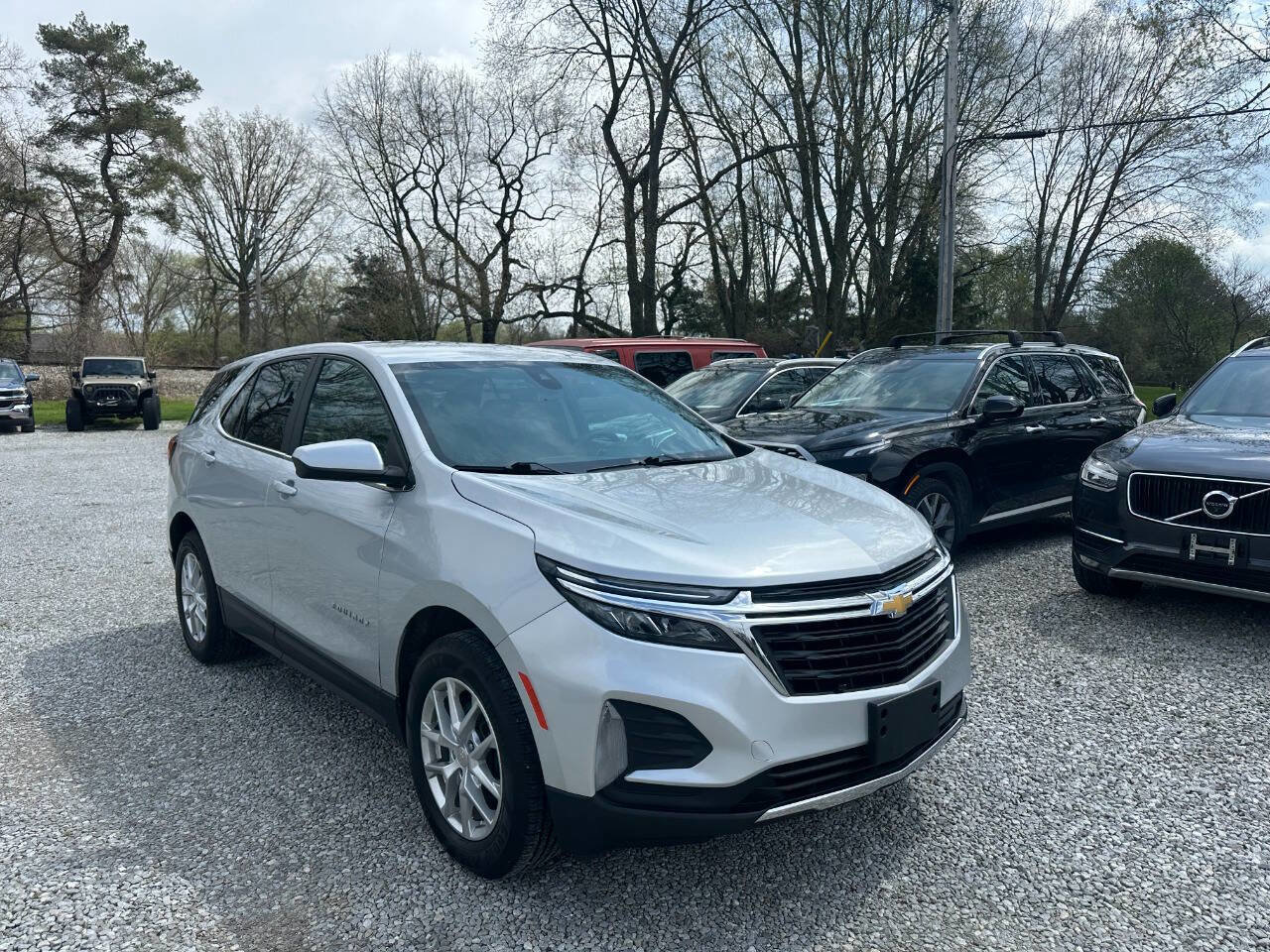 Used 2022 Chevrolet Equinox LT AWD/4WD image 3