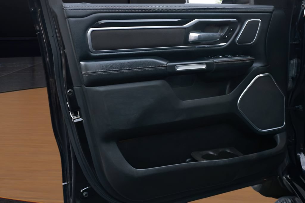 Used 2021 RAM 1500 Laramie AWD/4WD image 29