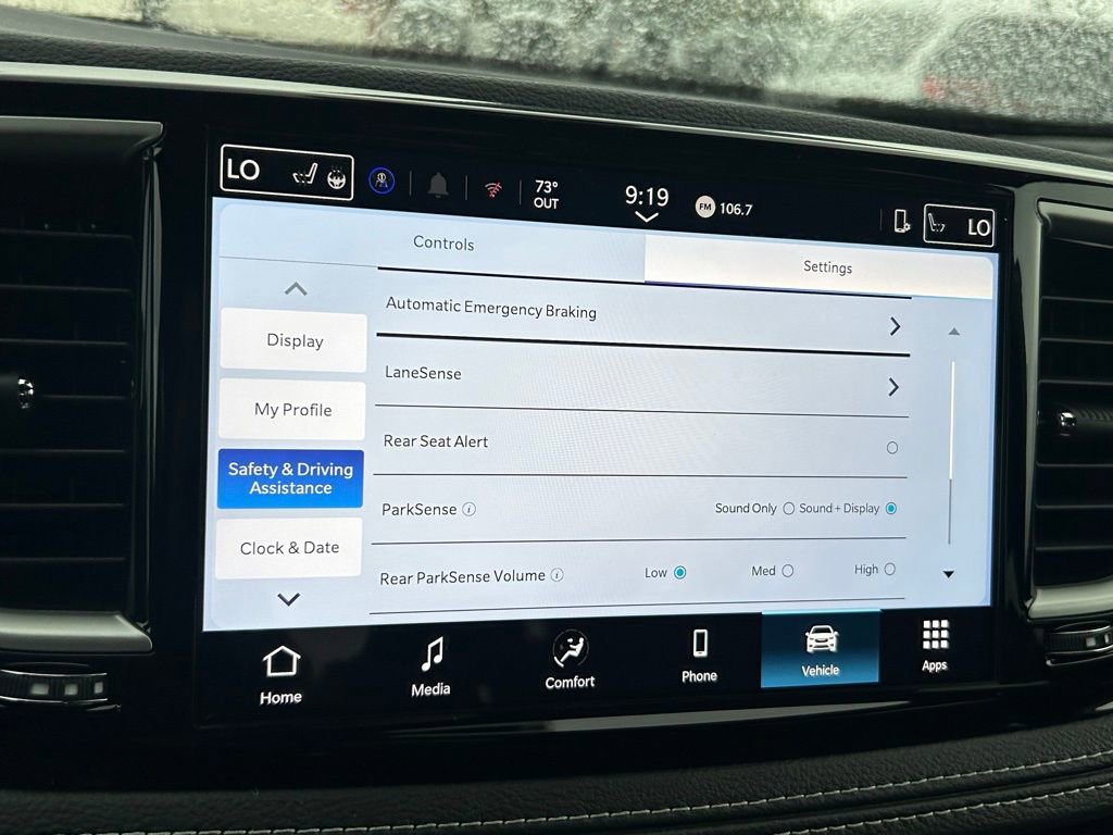 New 2026 Chrysler Pacifica Select image 46