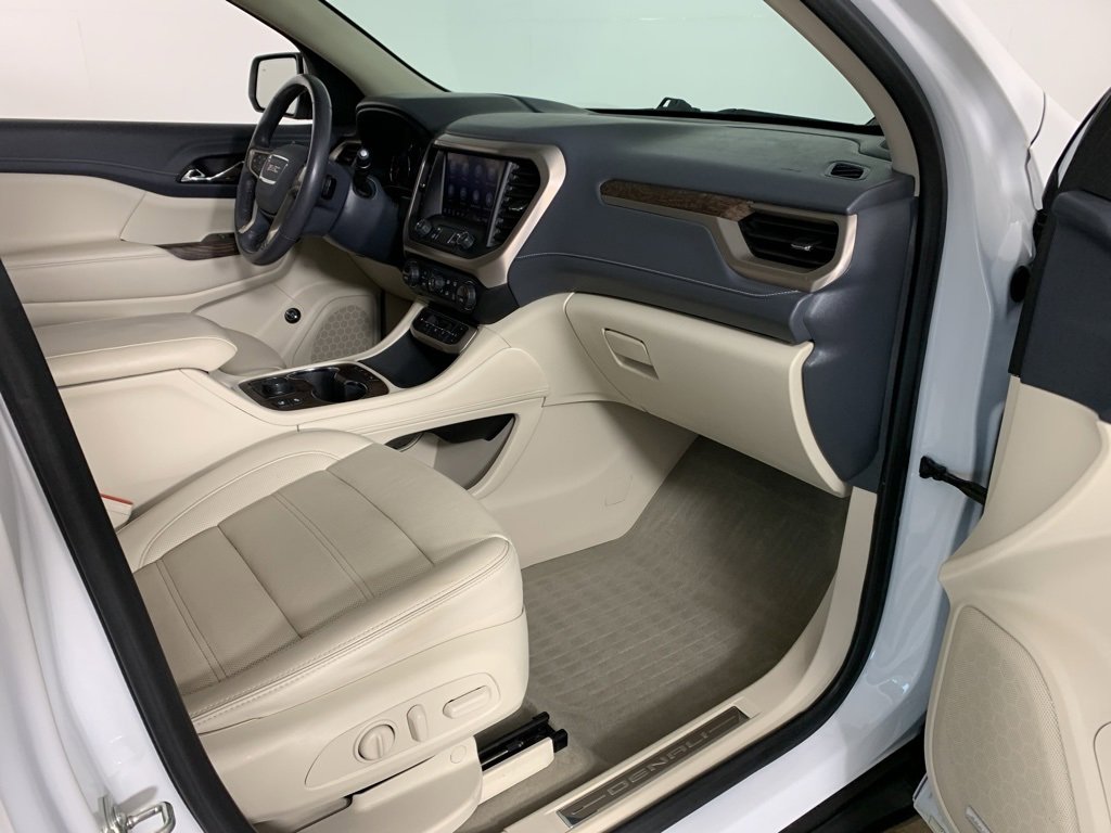 Used 2020 GMC Acadia Denali w/ Denali Ultimate Package image 41