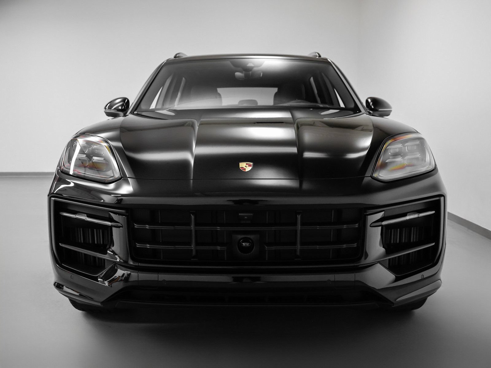 Certified 2026 Porsche Cayenne S AWD/4WD image 8