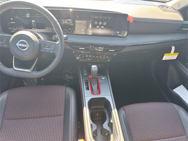 New 2026 Nissan Kicks SR w/ Cold Weather Package image 18