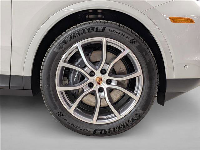 New 2026 Porsche Cayenne Coupe image 27