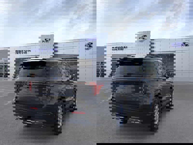 New 2026 Ford Explorer Active w/ Active Comfort Package image 8