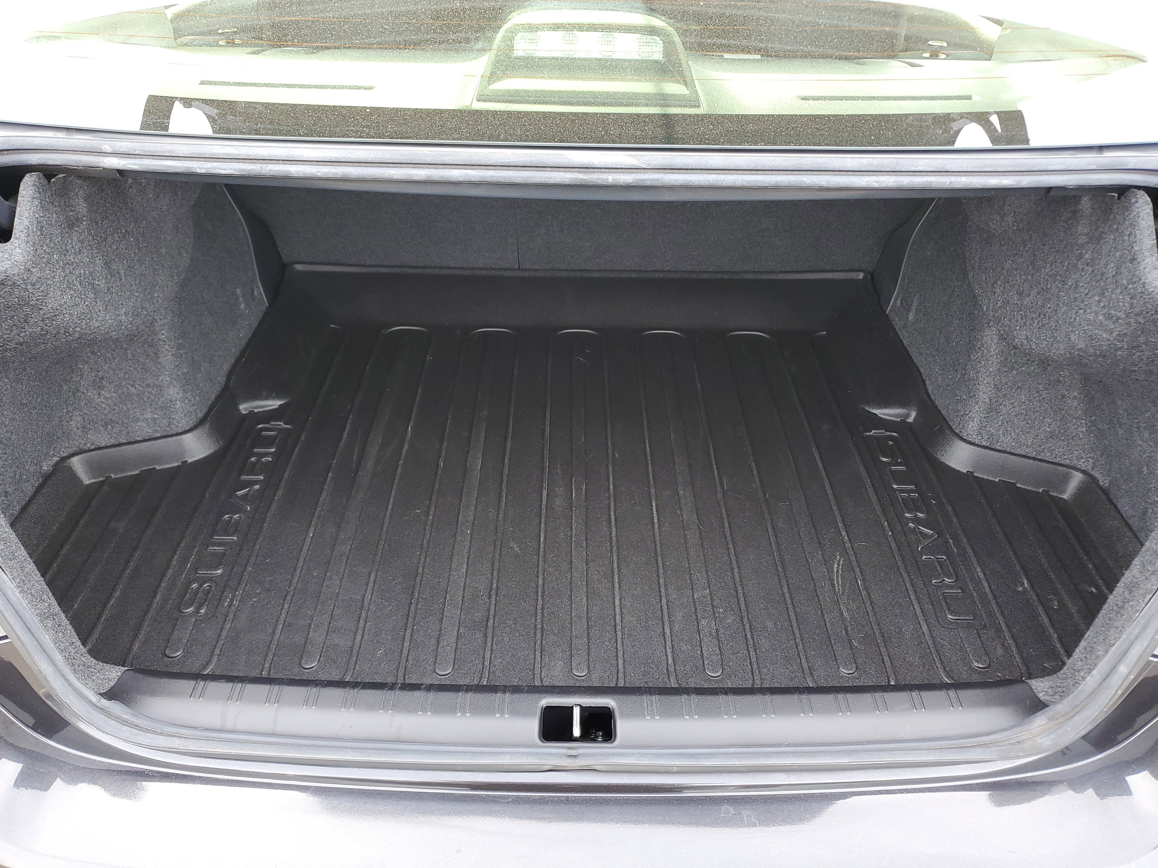 Used 2015 Subaru Impreza 2.0i Premium image 6