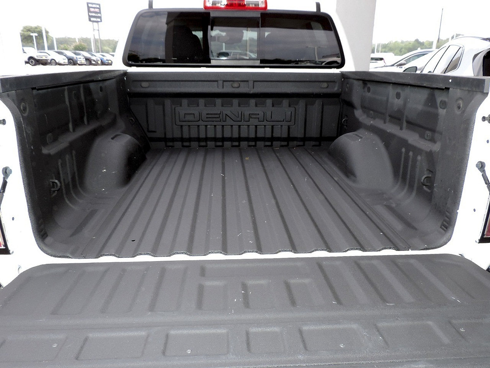 Certified 2021 GMC Canyon Denali RWD image 18
