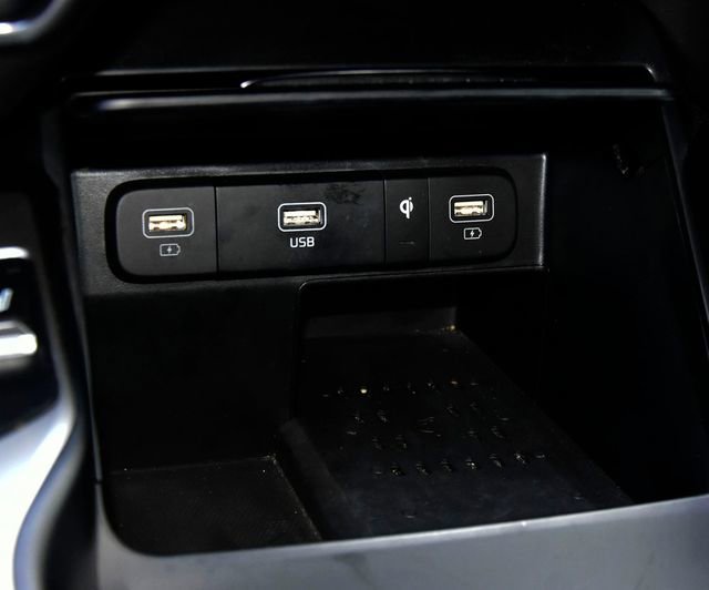 Certified 2023 Kia Sorento EX AWD/4WD image 25