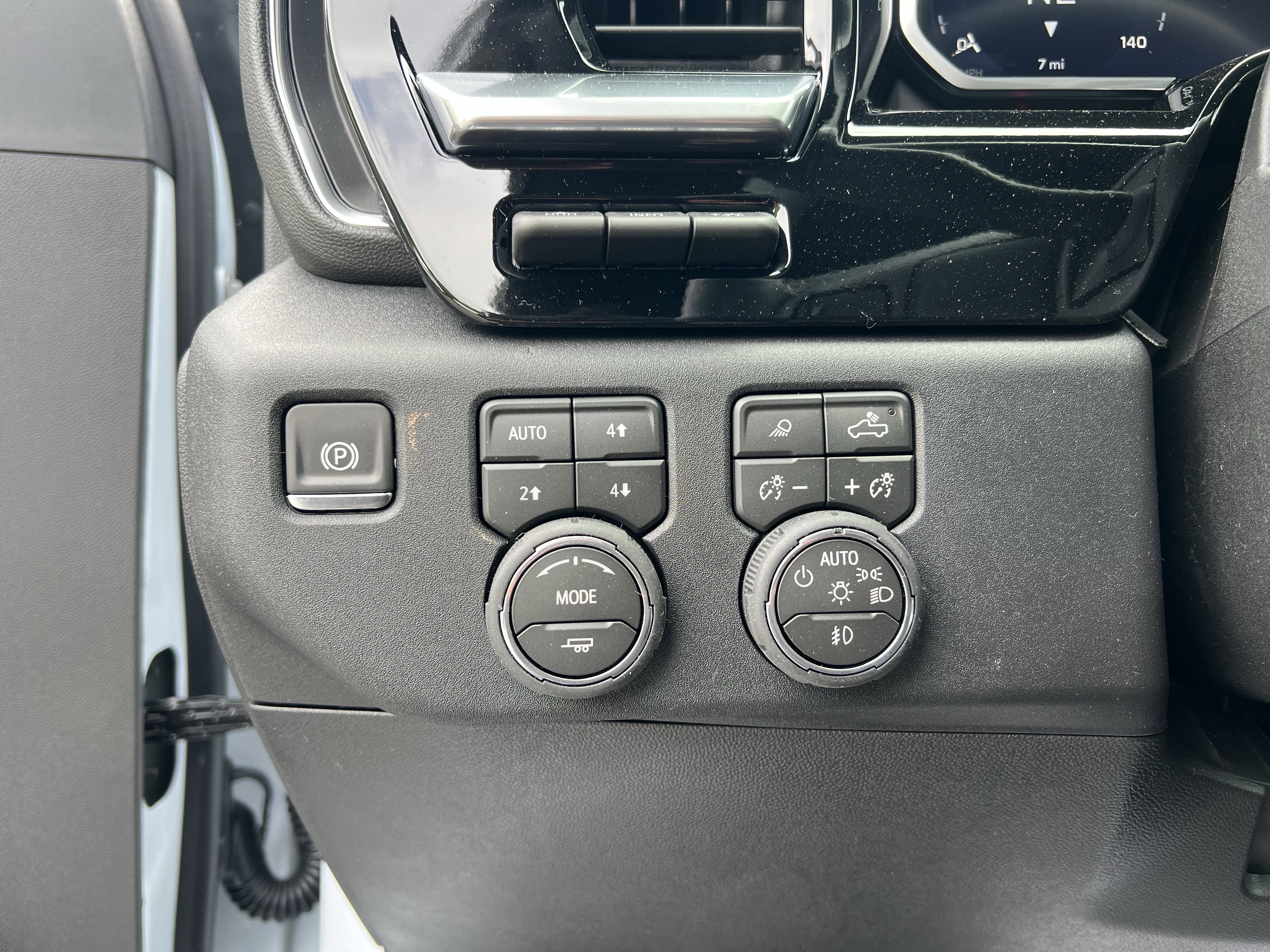New 2026 Chevrolet Silverado 2500 High Country w/ Technology Package AWD/4WD image 51