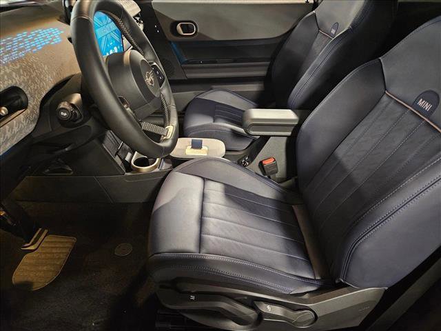 Certified 2025 MINI Cooper S image 16