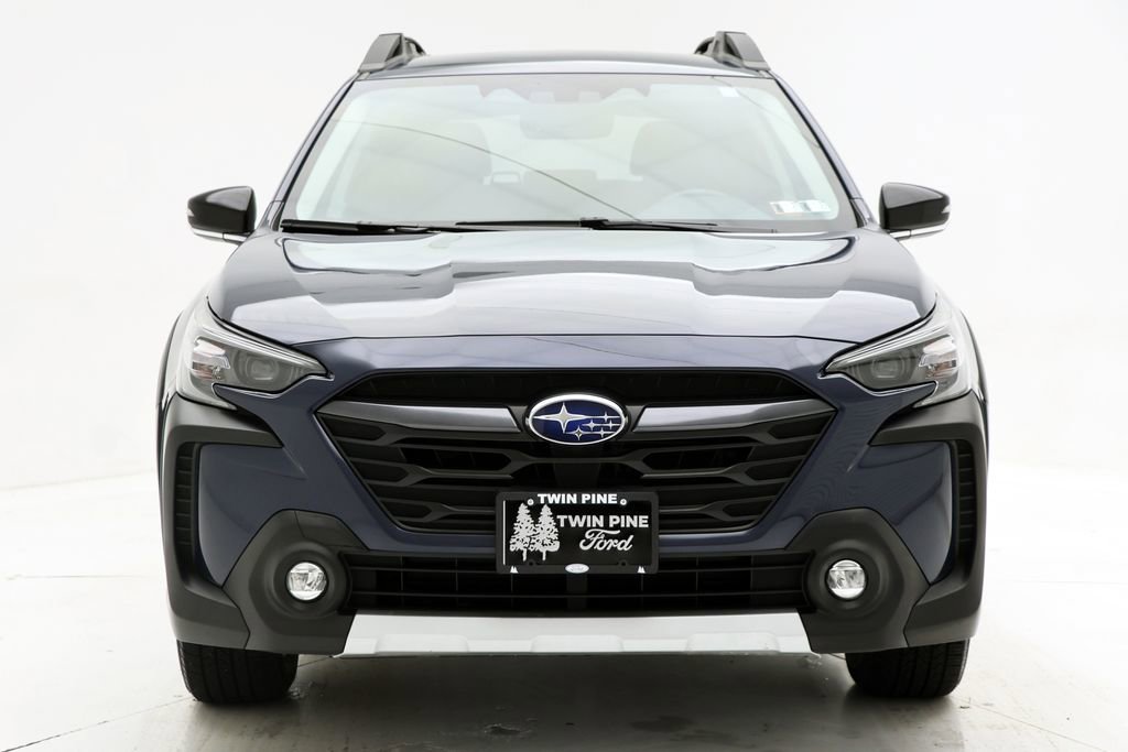 Used 2024 Subaru Outback Limited AWD/4WD image 4