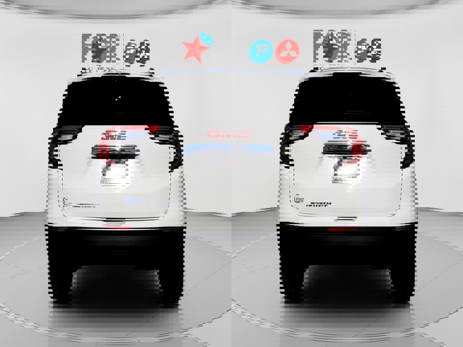 Used 2022 GMC Terrain SLE w/ Driver Convenience Package image 6