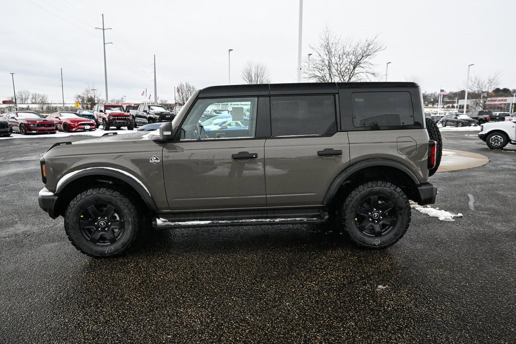 New 2025 Ford Bronco Outer Banks image 8