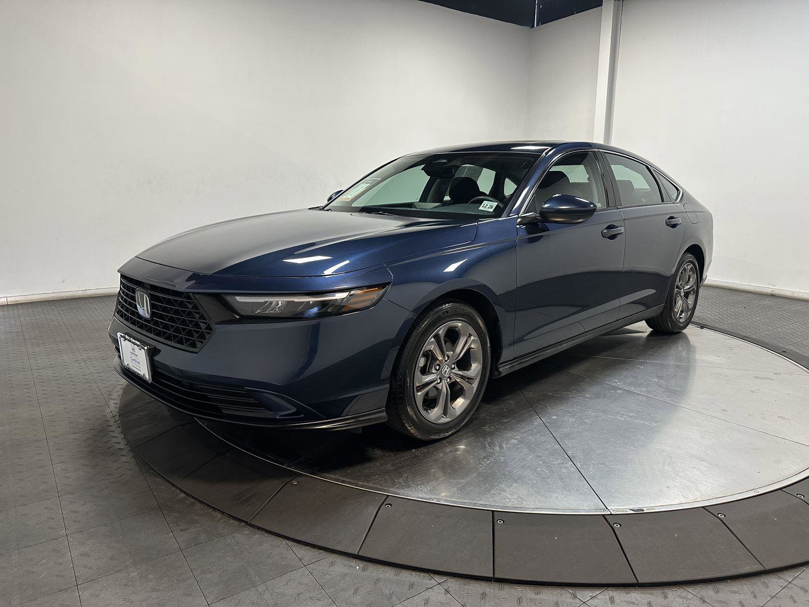 Used 2024 Honda Accord EX video 1