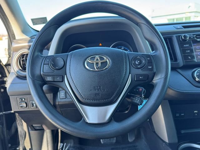 Used 2018 Toyota RAV4 LE w/ All Weather Liner Package image 22