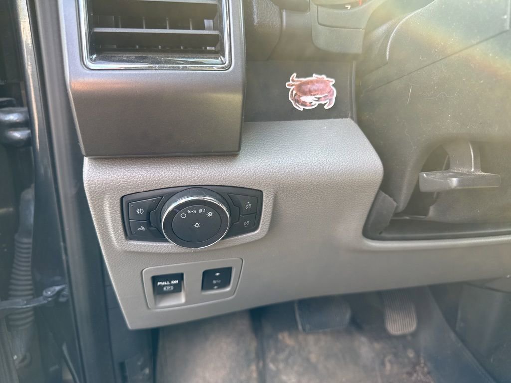 Used 2019 Ford F150 XLT w/ Equipment Group 301A Mid AWD/4WD image 17