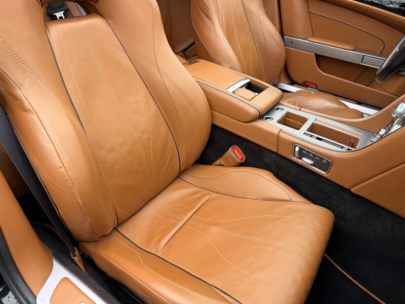 Used 2012 Aston Martin Virage Volante image 21