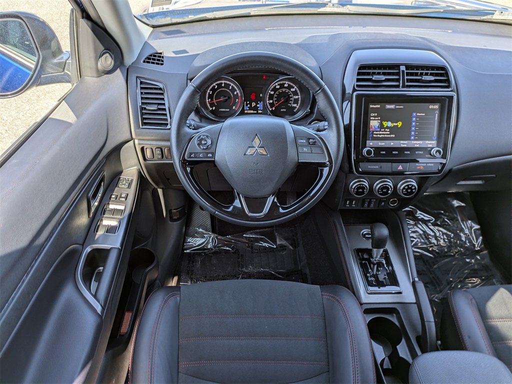 Used 2025 Mitsubishi Outlander Sport SE image 16