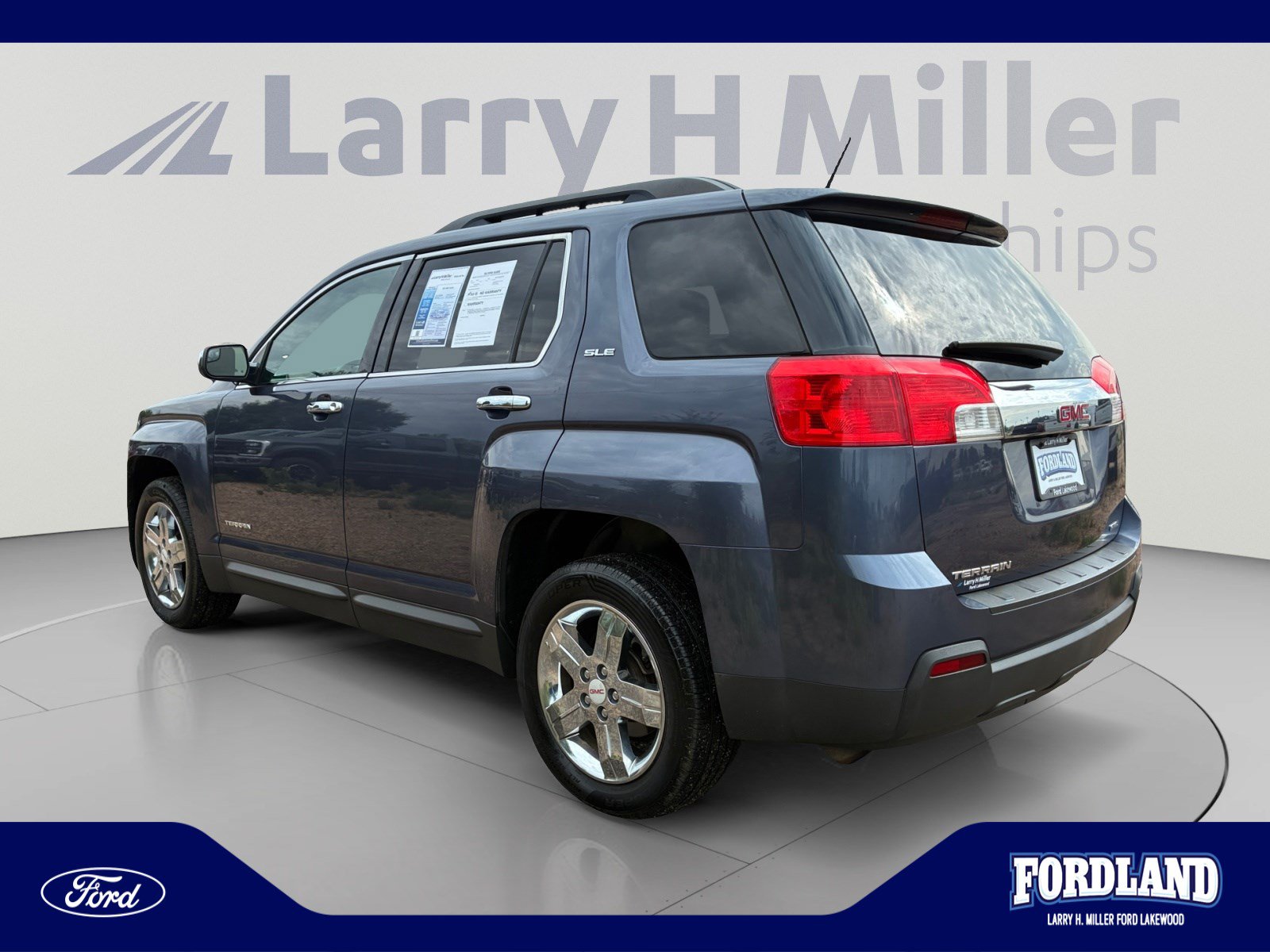 Used 2013 GMC Terrain SLE AWD/4WD image 3