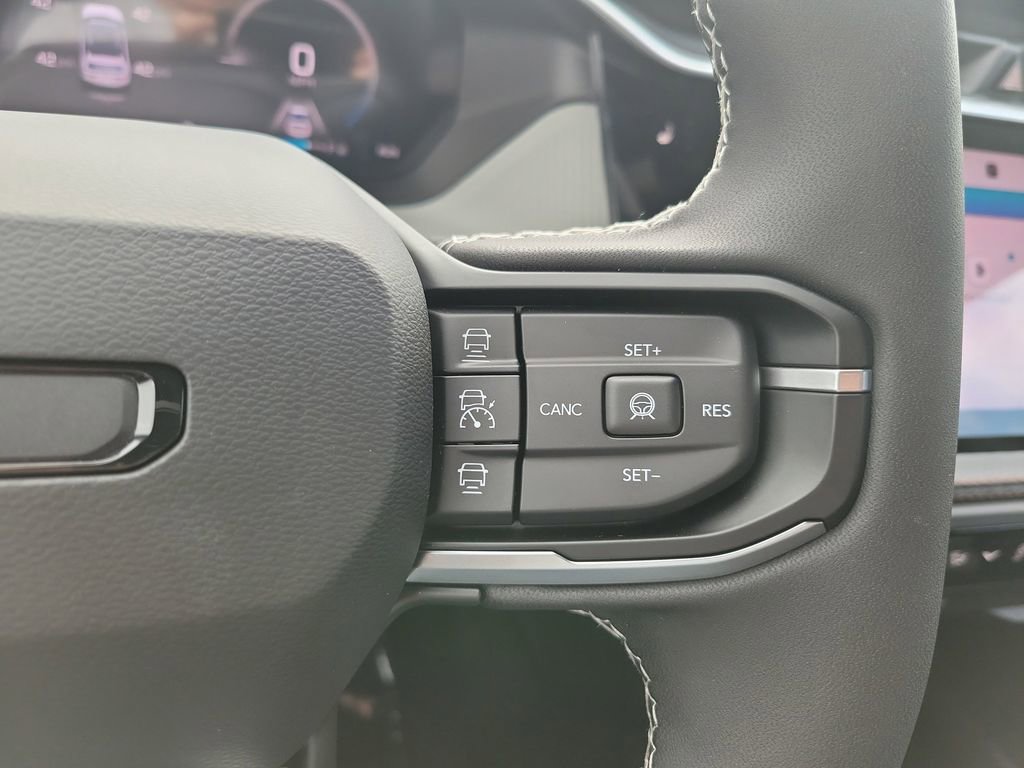 New 2026 Jeep Cherokee Limited image 30