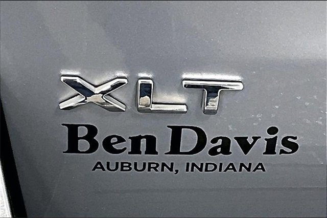 Used 2023 Ford Expedition Max XLT image 24