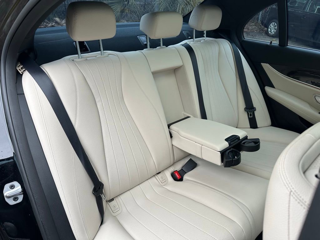 Used 2019 Mercedes-Benz E 300 w/ Premium 1 Package image 40