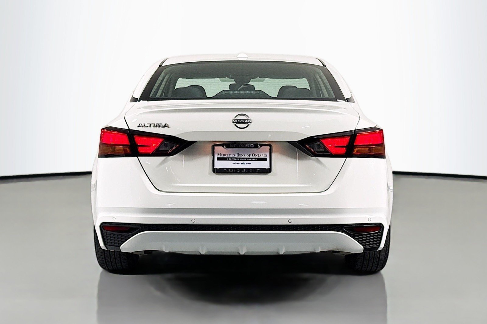 Used 2025 Nissan Altima 2.5 S FWD image 4
