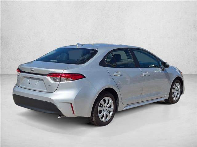 Used 2025 Toyota Corolla LE FWD image 5