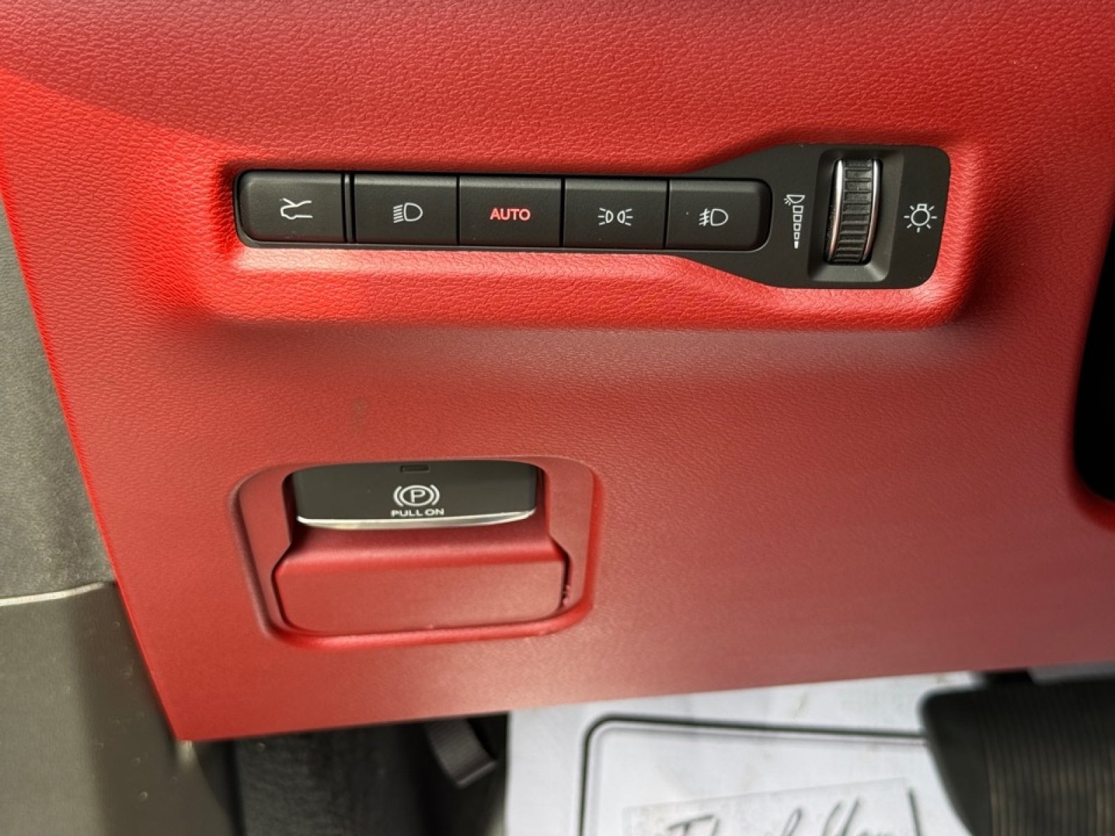 Used 2024 Jeep Wagoneer Launch Edition AWD/4WD image 40