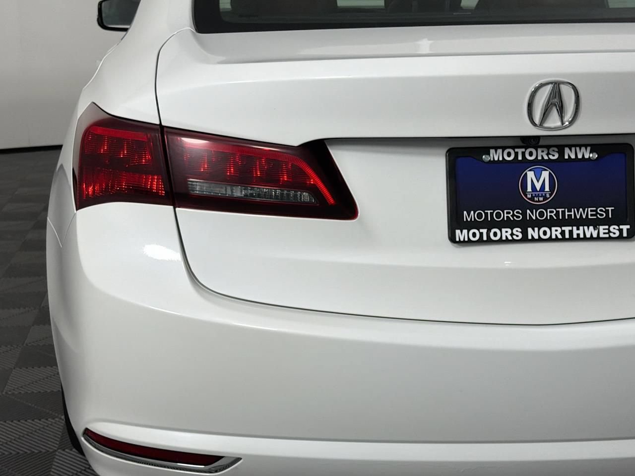 Used 2017 Acura TLX w/ Technology Package AWD/4WD image 22