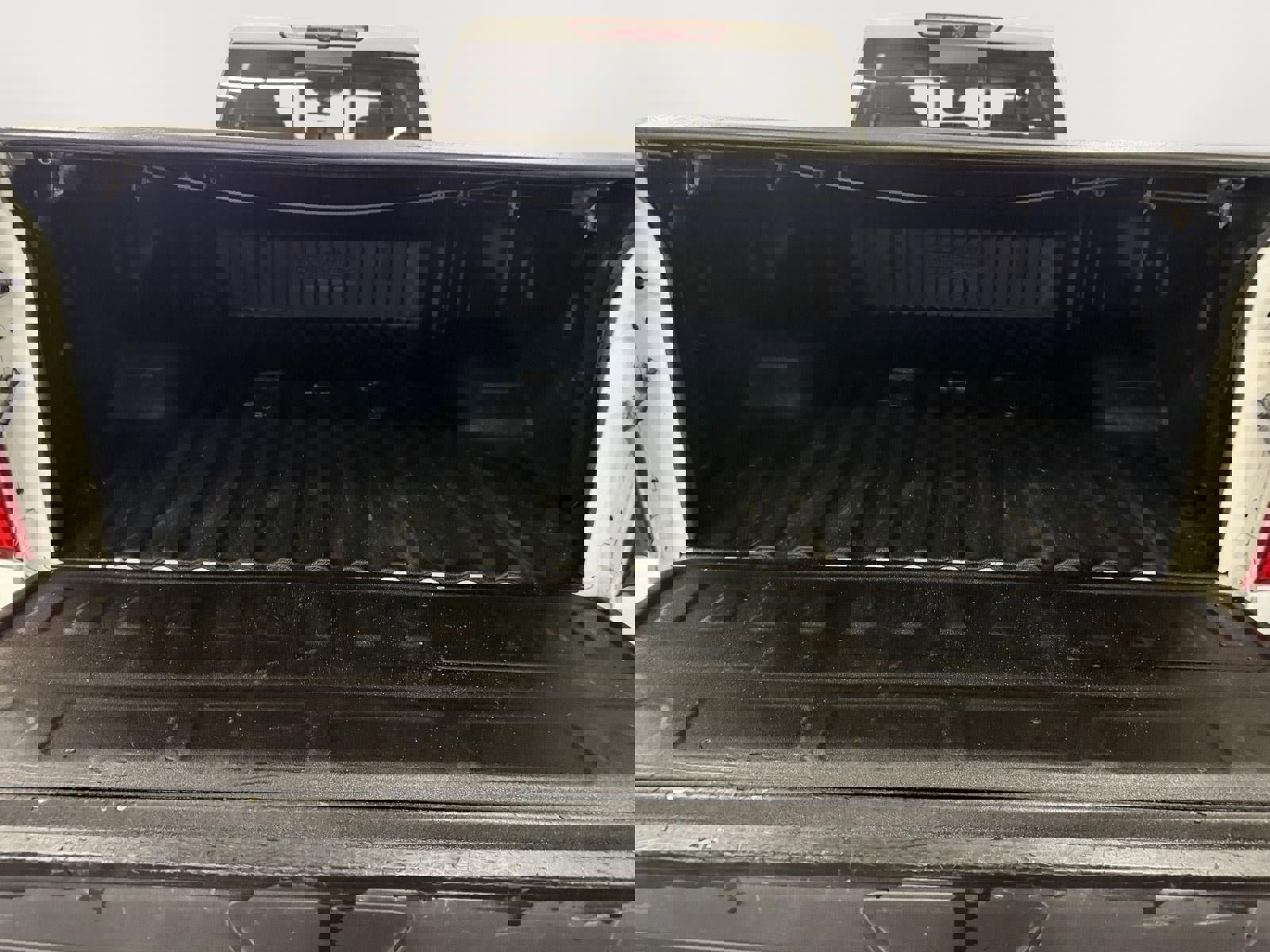 Used 2021 Chevrolet Silverado 3500 High Country w/ Z71 Off-Road Package AWD/4WD image 10