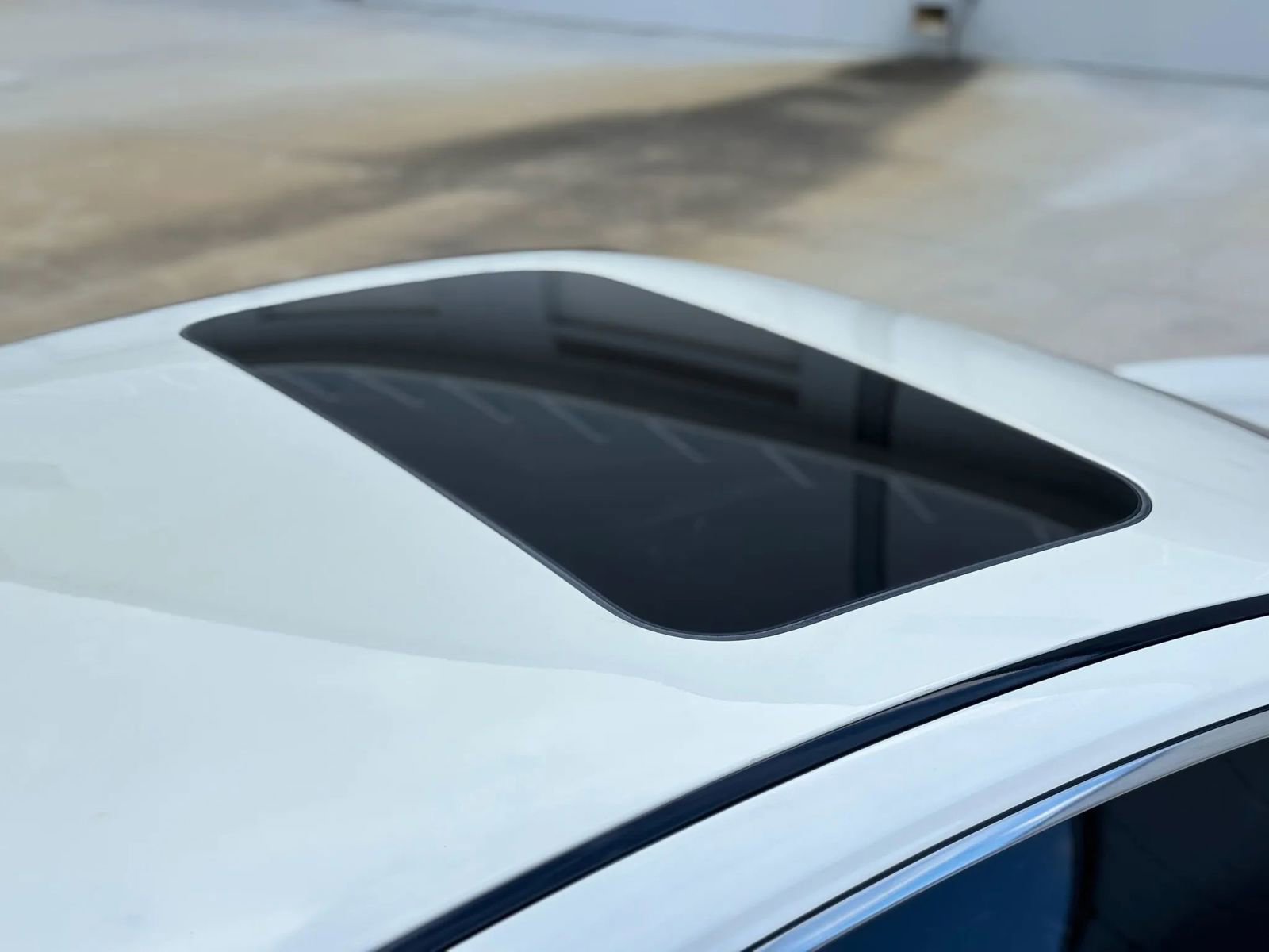 Used 2019 INFINITI Q60 3.0t Luxe w/ Essential Package image 18