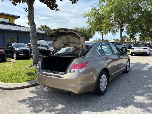Used 2010 Honda Accord LX image 18