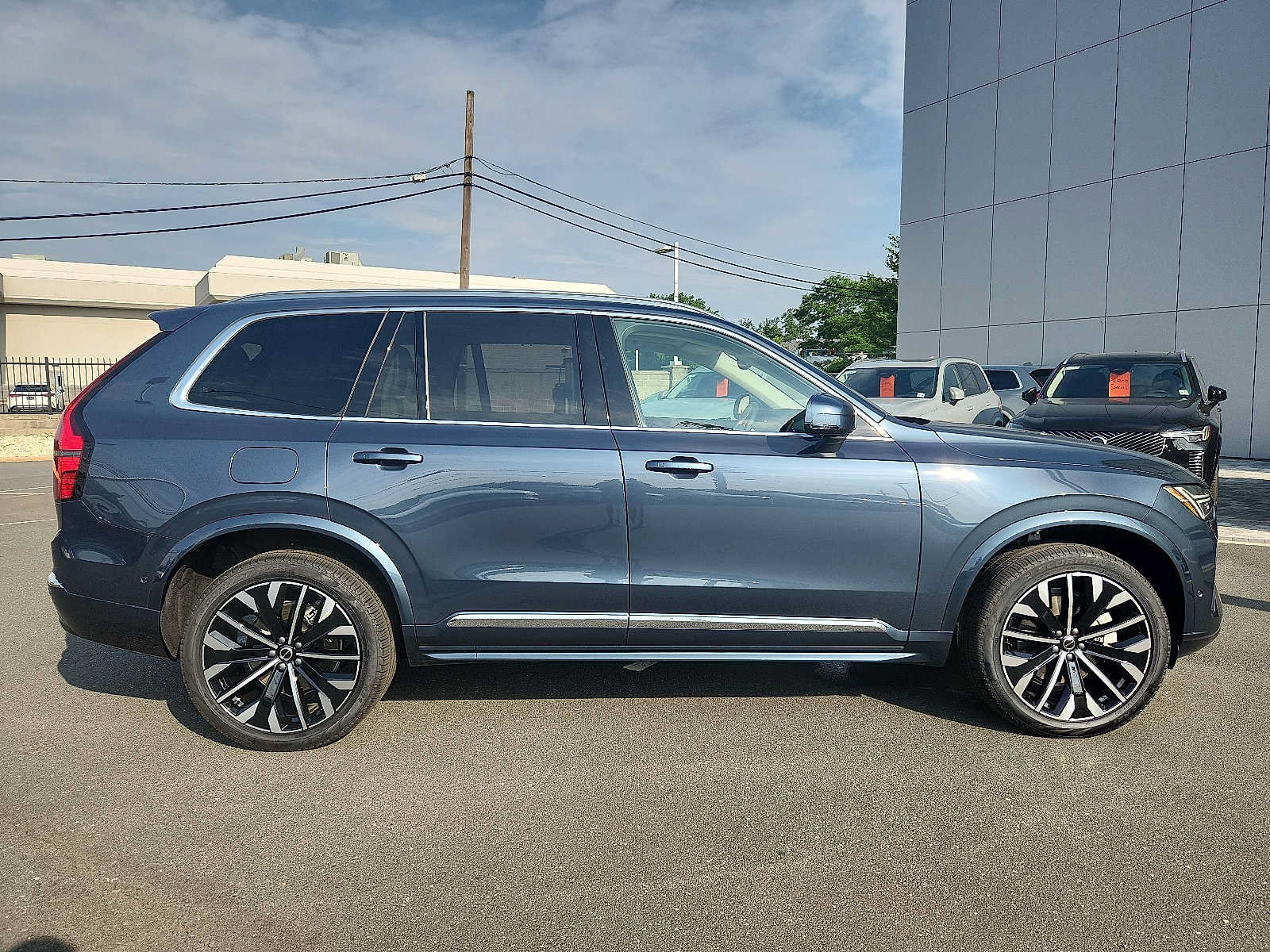 Used 2026 Volvo XC90 B6 Ultra w/ Protection Package AWD/4WD image 7